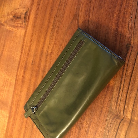 Kenneth Cole leather long wallet - Picture 3 of 3